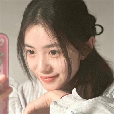 鸾凤嬉春